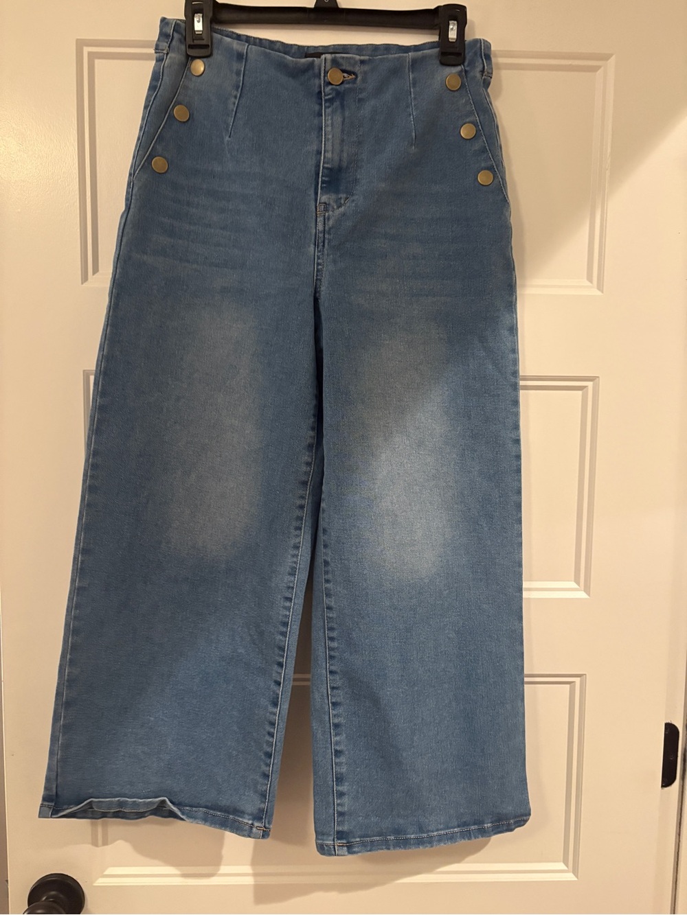 Cache Light Blue High-Waist Wide-Leg Jeans with Button Detail